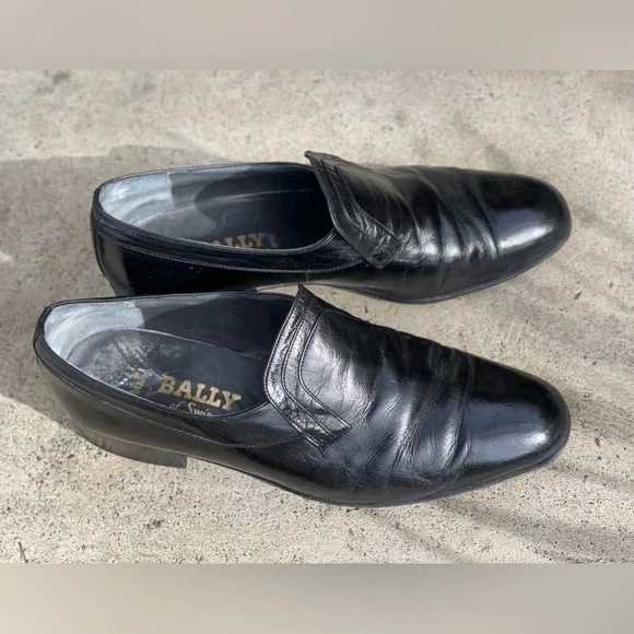 Vintage Bally of Switzerland Black Leather Loafers, 9D - Picture 1 of 8